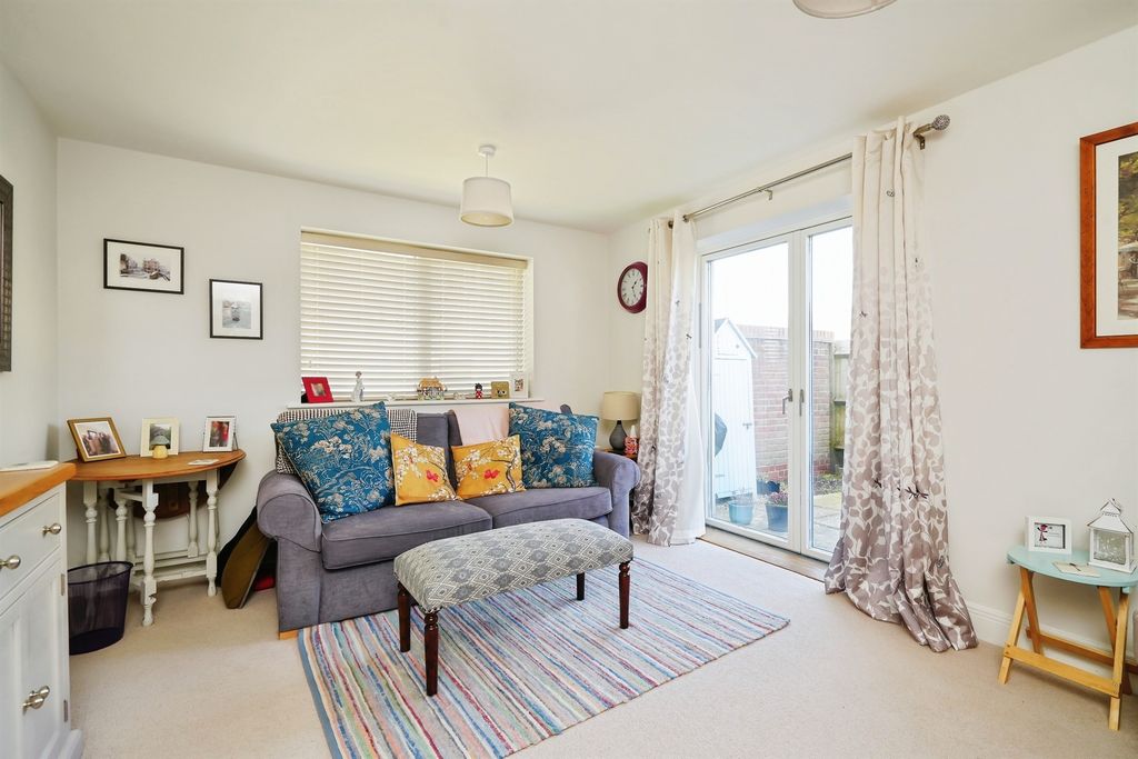 Additional image 6 of 1 bed flat for saleCharlotte Avenue, Bicester OX27