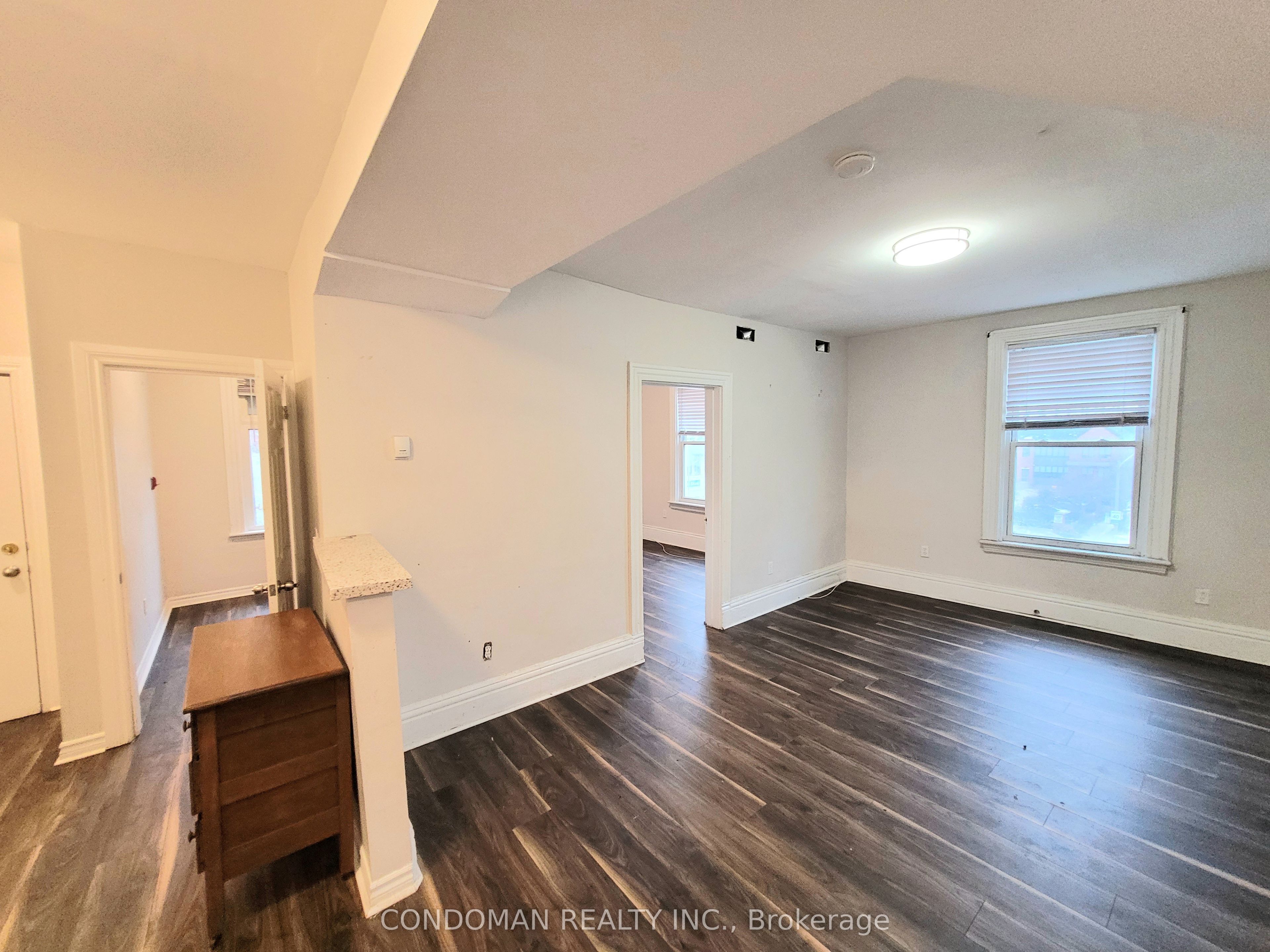 6-139 1/2 John Street S, Hamilton, ON, L8N 2C3 photo 3