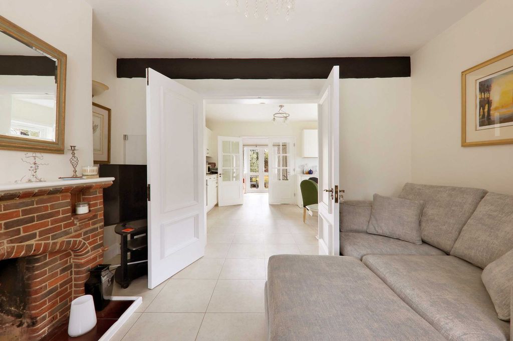 Additional image 4 of 2 bed semi-detached house for saleHorseshoe Crescent, Beaconsfield, Buckinghamshire HP9