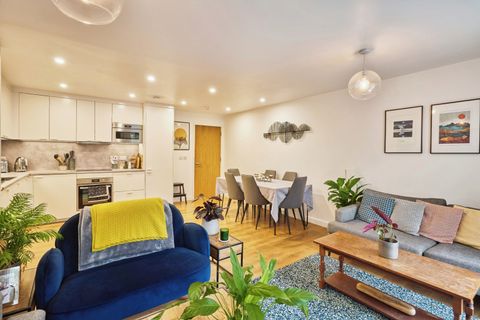 113 Chandler Way, Peckham SE15