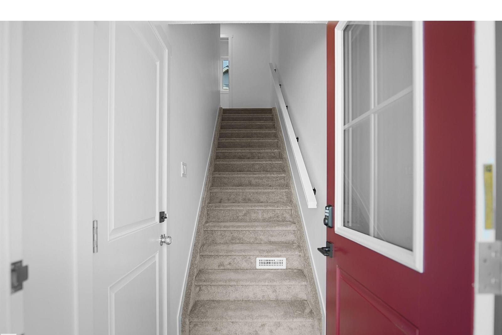 Additional image 8 of 53-525 Secord Boulevard NW, Edmonton, AB, T5T7V3