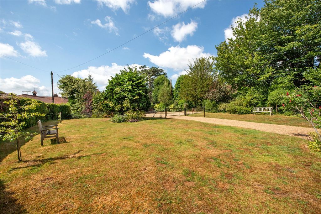 Additional image 4 of 4 bed detached house for saleThe Street, Betchworth, Surrey RH3