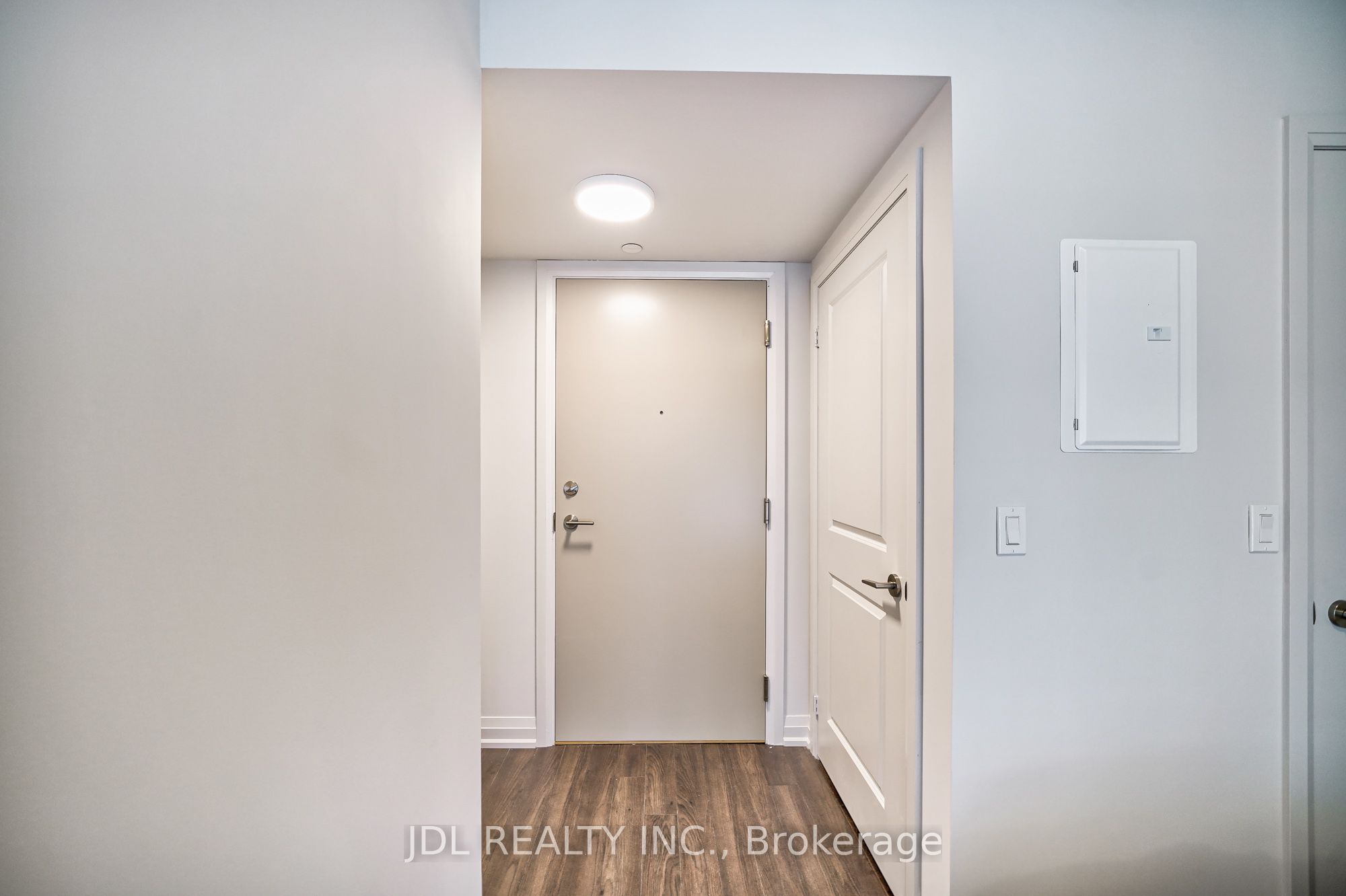 Additional image 6 of 334-20 Meadowglen Place, Toronto, ON, M1H 2Y5
