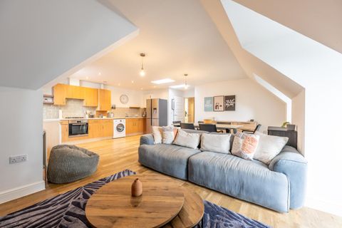 Oakdene, Sandringham Road, Southampton SO18