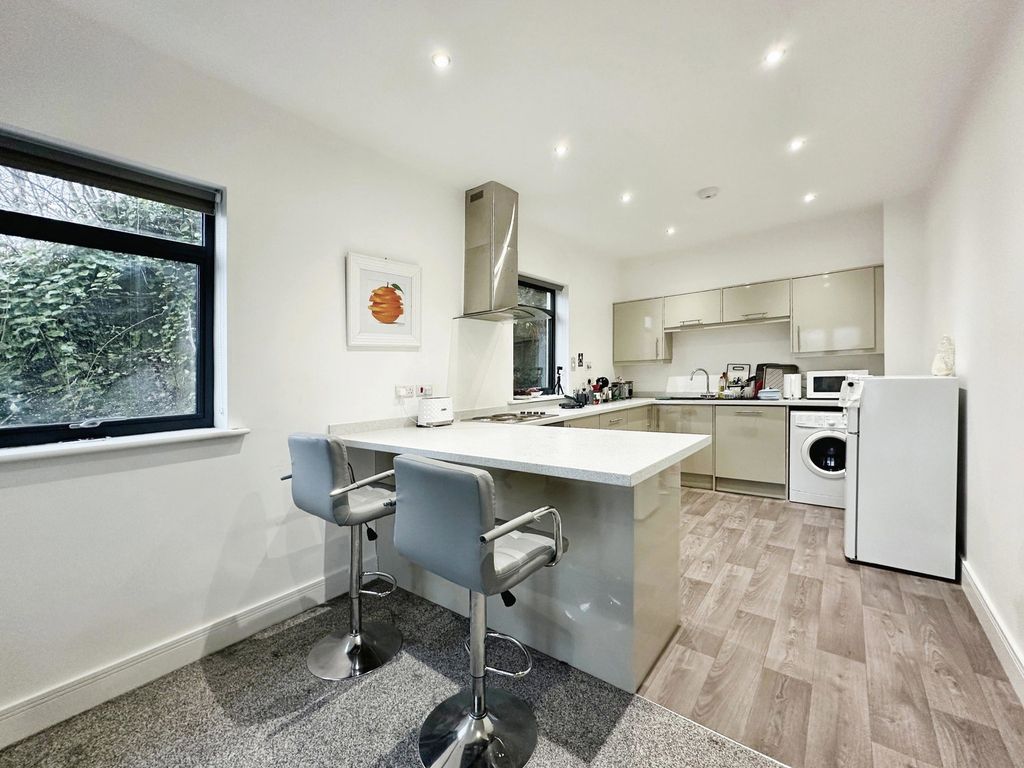 2 bed flat for saleWest Strand, Whitehaven CA28 photo 3