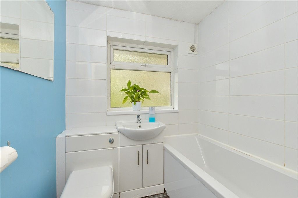 Additional image 7 of 2 bed maisonette for saleDuchess Of Kent Drive, Lords Wood, Chatham, Kent ME5