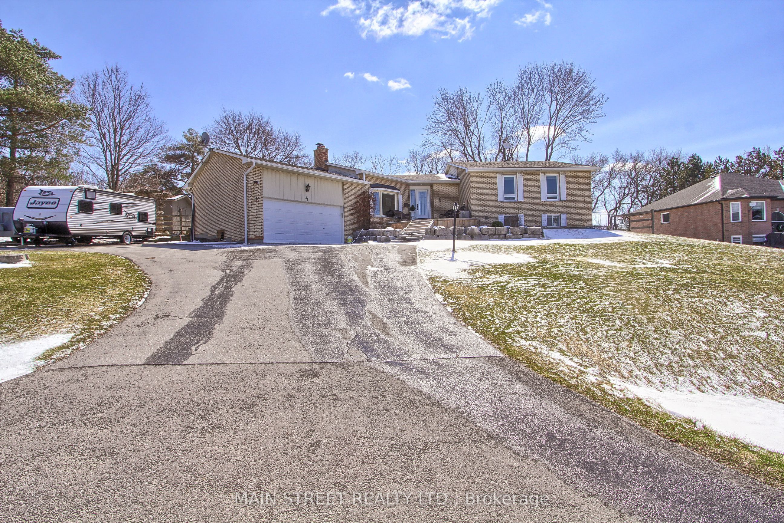 Additional image 3 of 33 Avonlea Road E, Uxbridge, ON, L0C 1C0