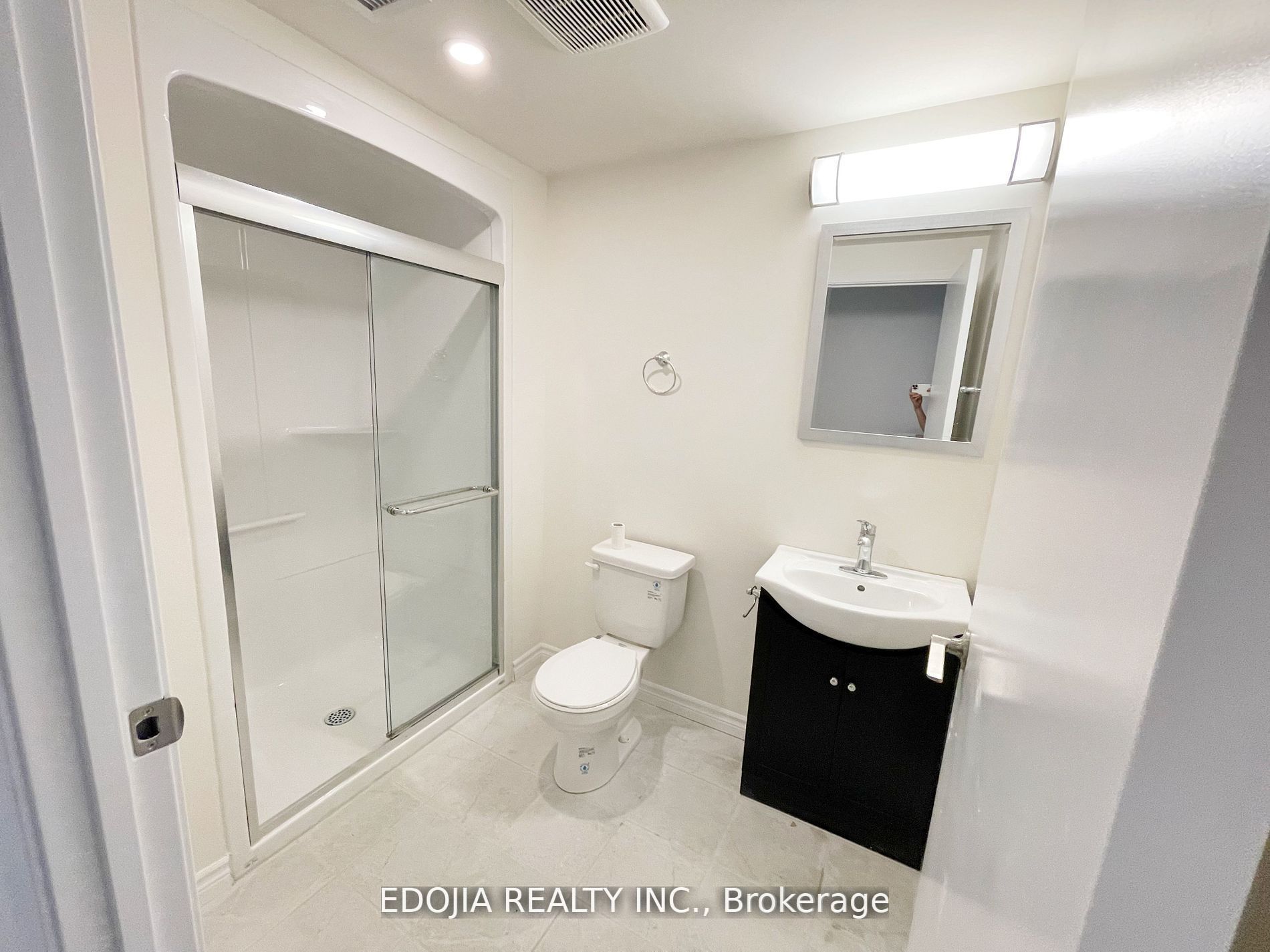 Additional image 6 of 608-246 Lester Street, Waterloo, ON, N2L 3W5
