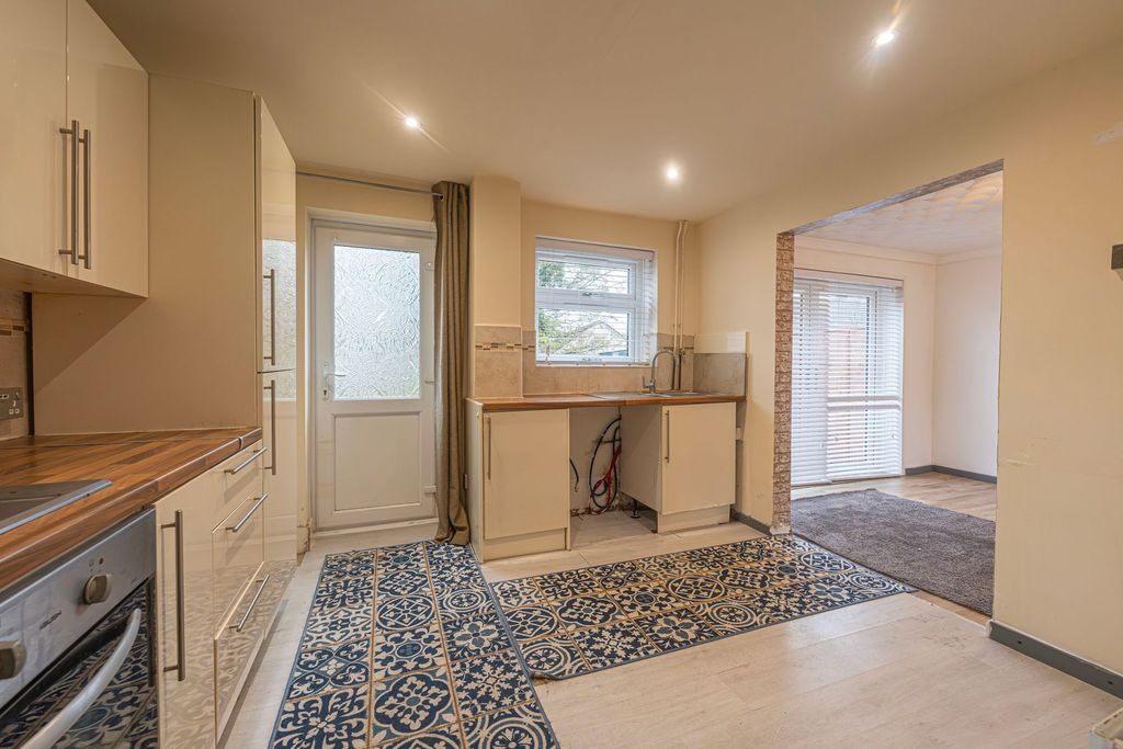 Additional image 7 of 3 bed semi-detached house for saleAberthaw Road, Newport NP19