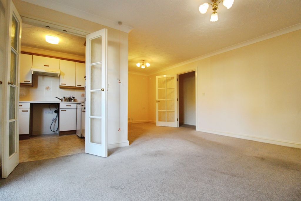 Additional image 5 of 1 bed flat for saleSt. Fagans Road, Cardiff CF5