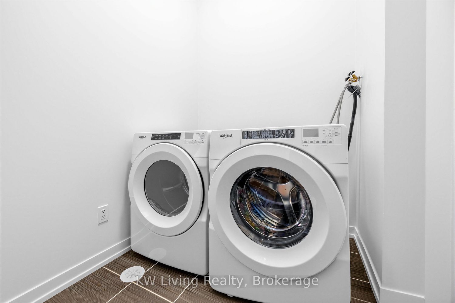 Additional image 5 of 225 Harding Park Street, Newmarket, ON, L3Y 0E3
