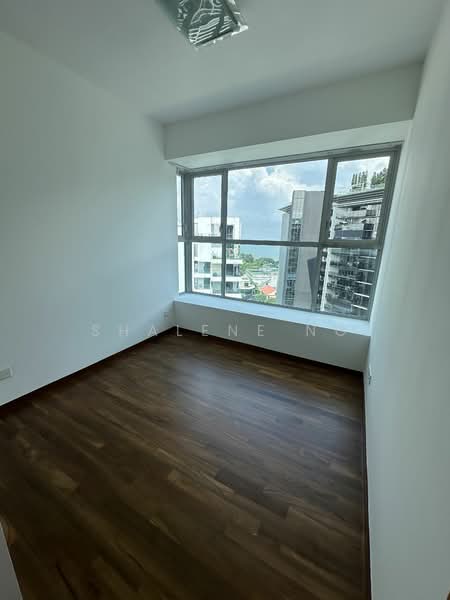 37 Amber Gardens photo 4