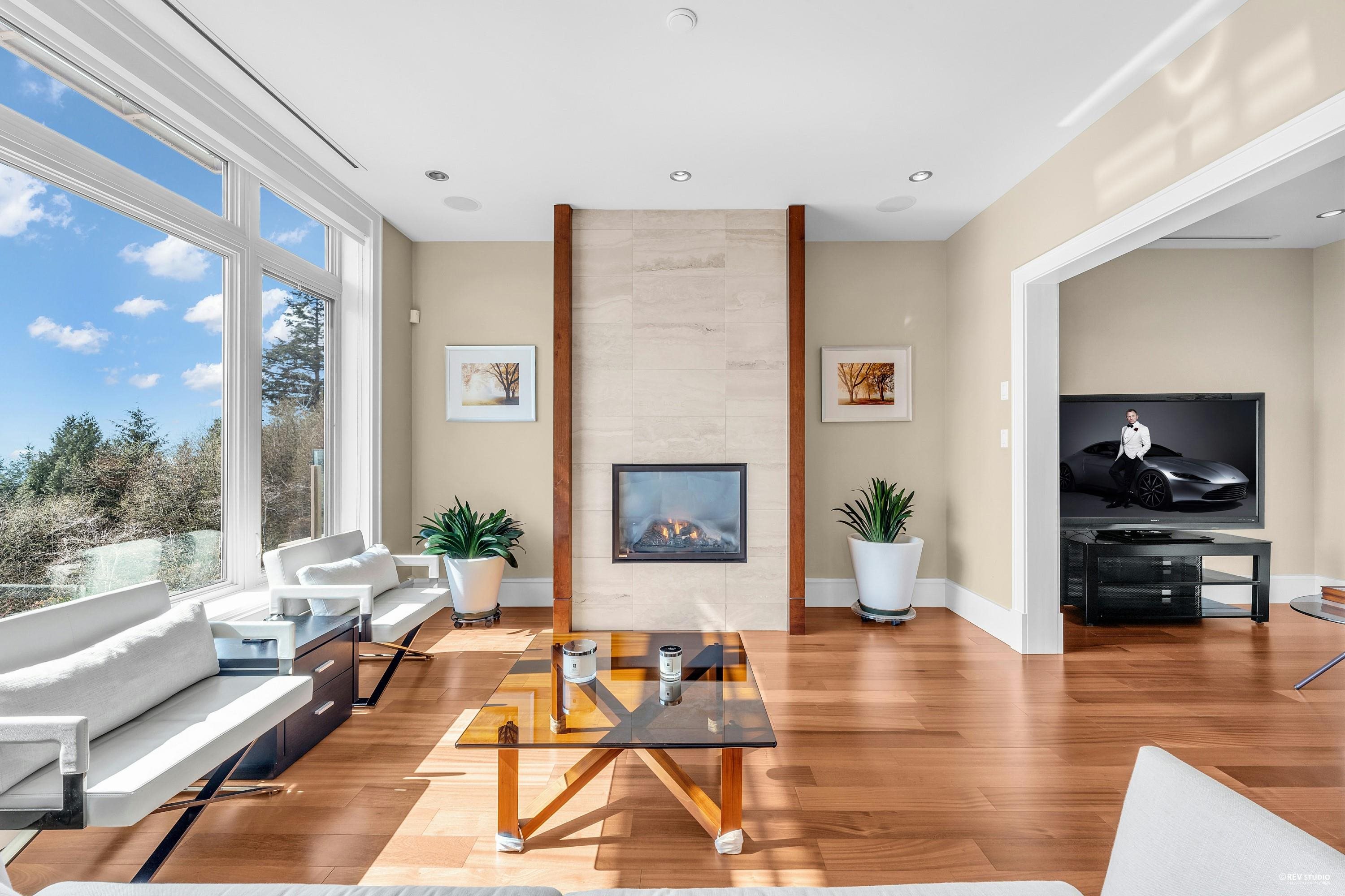Additional image 4 of 102-2575 Garden Court, West Vancouver, BC, V7S 0A2