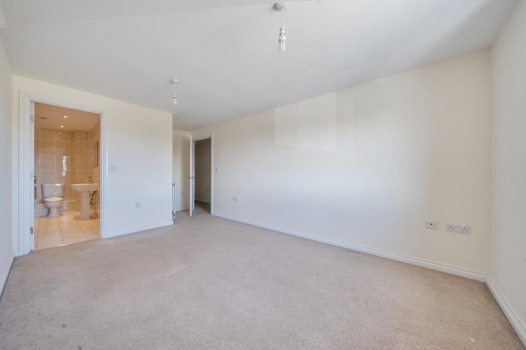 Additional image 7 of 2 bed flat for saleAudley House, Buckingham Road, Bicester, Oxfordshire OX26