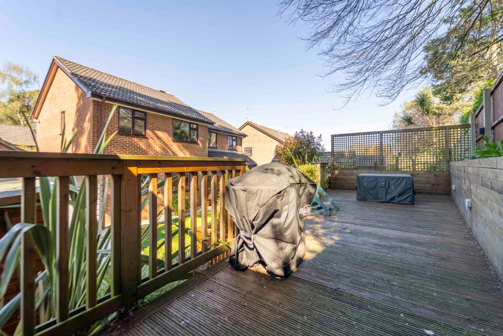 Additional image 18 of 3 bed semi-detached house for saleRef: Re - Wentworth Drive, Broadstone BH18