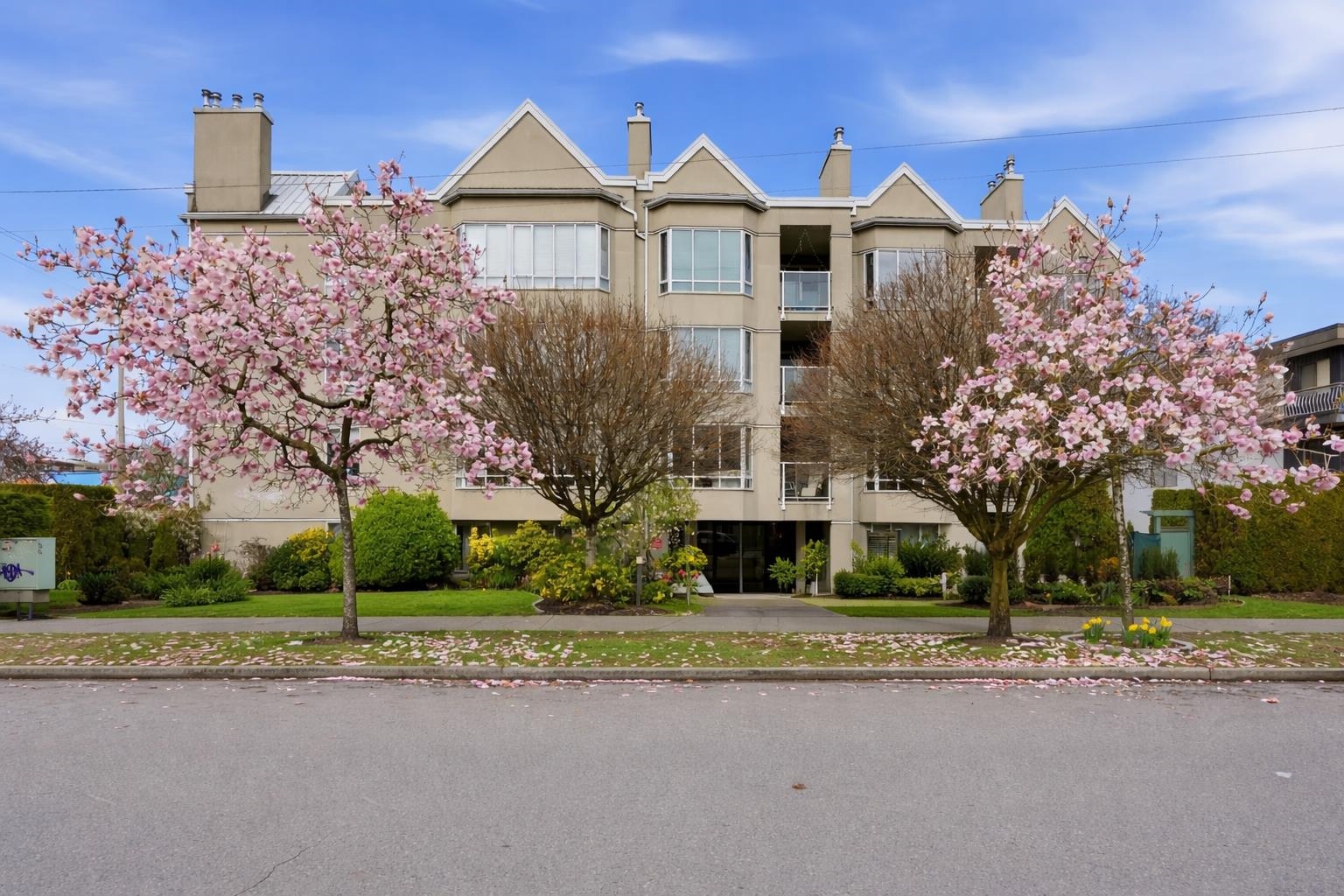 Additional image 2 of 202-2195 5th Avenue W, Vancouver, BC, V6K 1S1