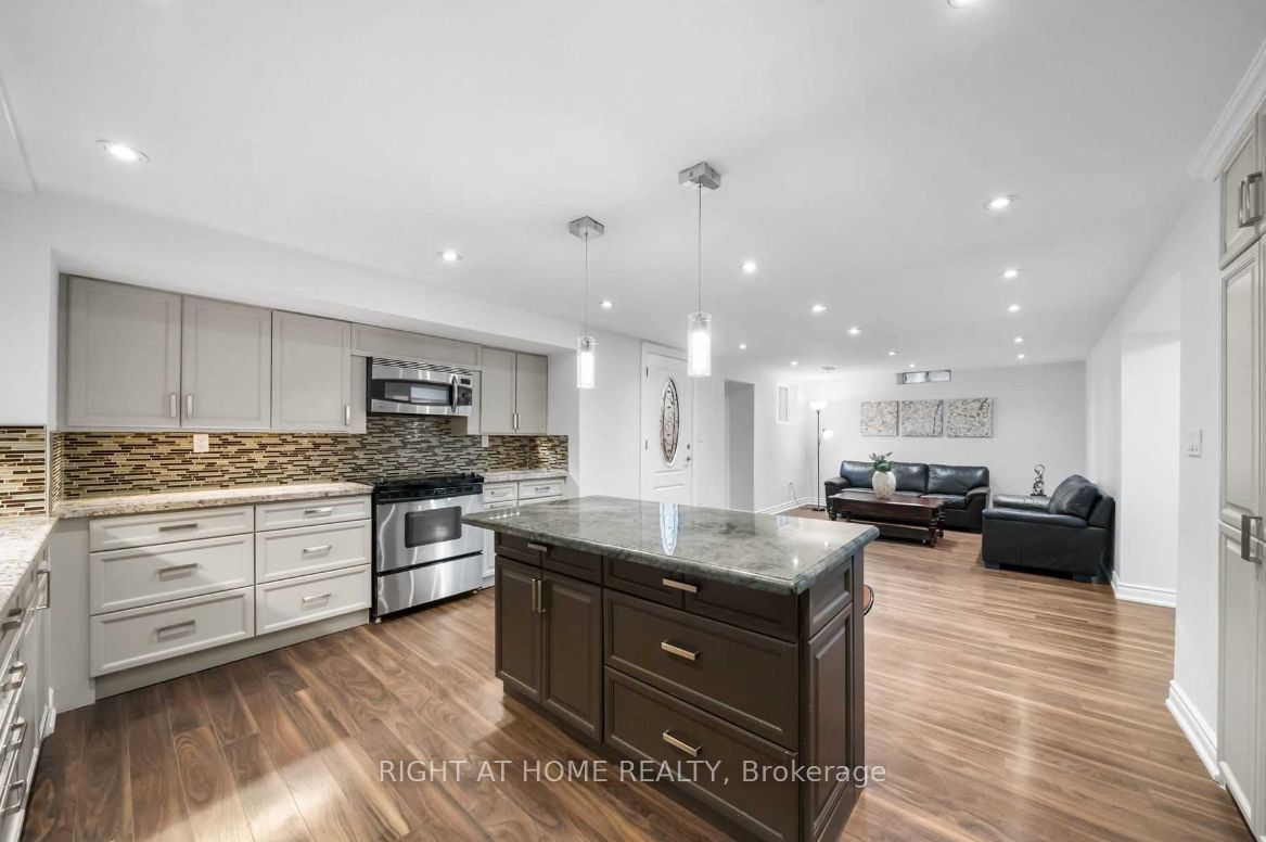Additional image 3 of Lower-9 Alyssum Court, Richmond Hill, ON, L4E 4M7