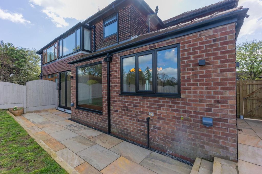 Additional image 25 of 4 bed semi-detached house for saleGorsey Lane, Ashton-Under-Lyne OL6