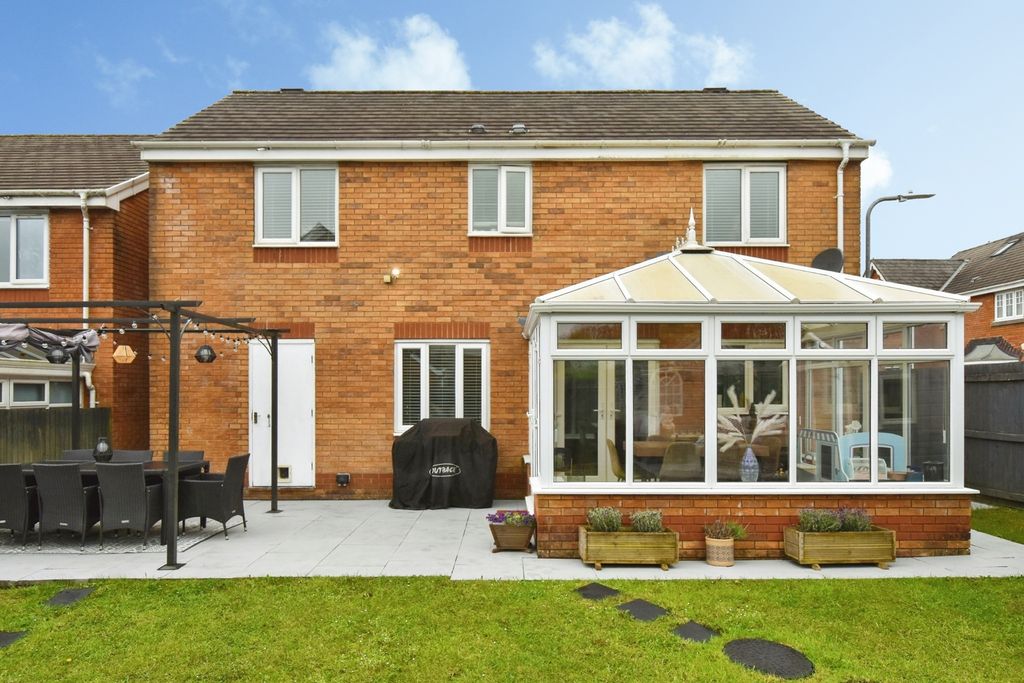 Additional image 16 of 4 bed detached house for saleBryn Dreinog, Capel Hendre, Ammanford, Carmarthenshire SA18