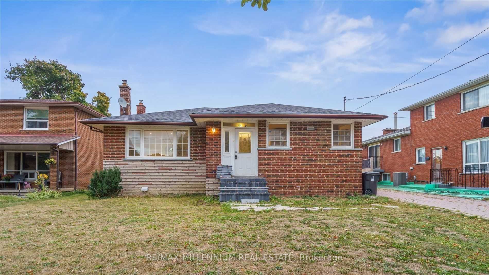 Additional image 2 of 3 Jasmine Road, Toronto, ON, M9M 2P8