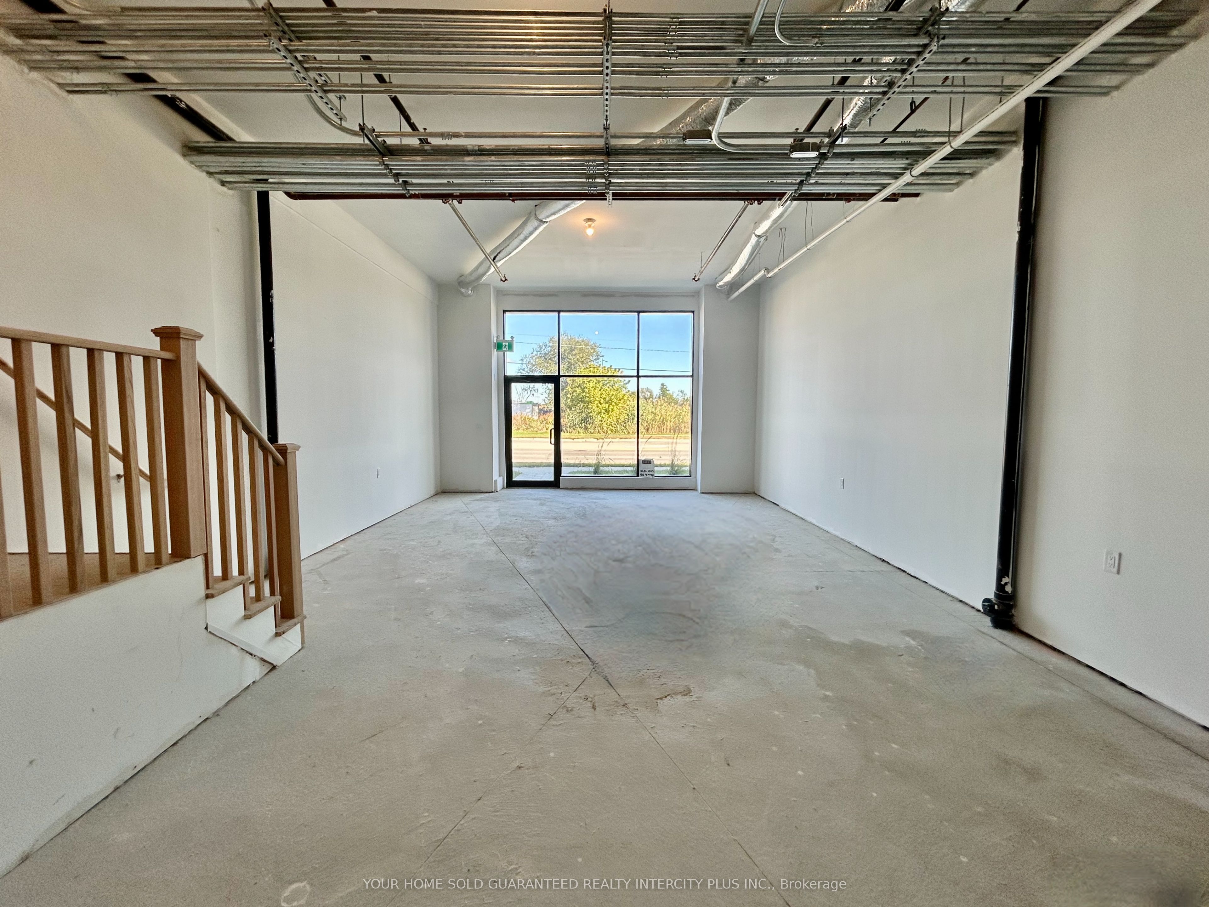 Additional image 6 of 2-200 Dissette Street, Bradford West Gwillimbury, ON, L3Z 4M2