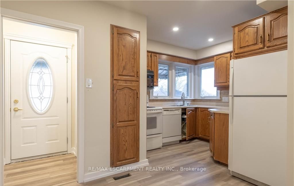 1-9 West 22nd Street, Hamilton, ON, L9C 4N4 photo 2