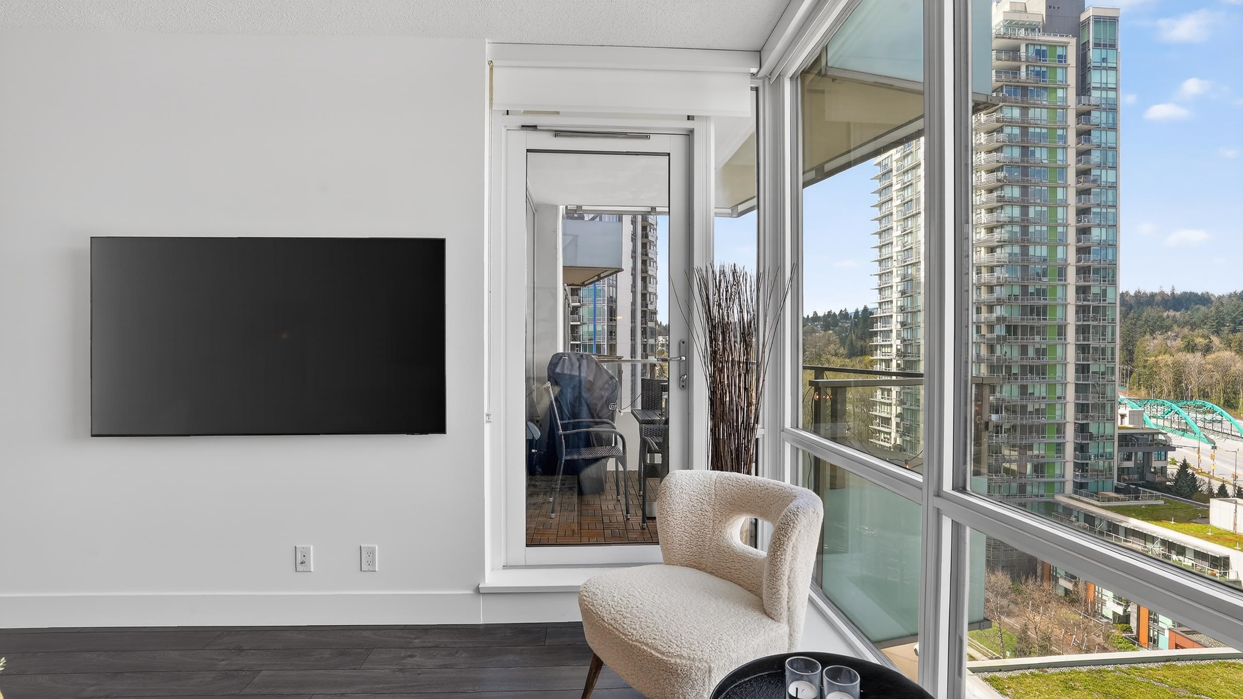 Additional image 4 of 1401-1550 Fern Street, North Vancouver, BC, V7J 0A9