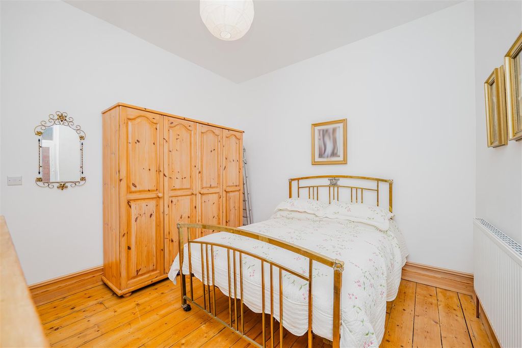 Additional image 28 of 5 bed semi-detached house for saleThe Parade, Barry CF62