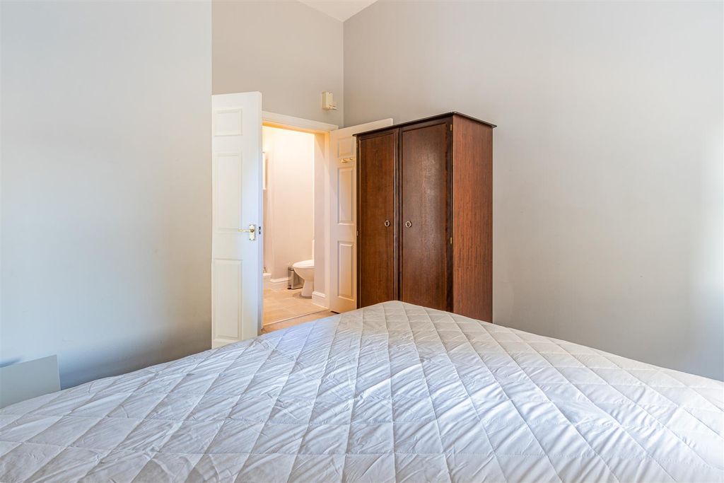 Additional image 7 of 2 bed flat for saleBriartree Manor, Roath CF24