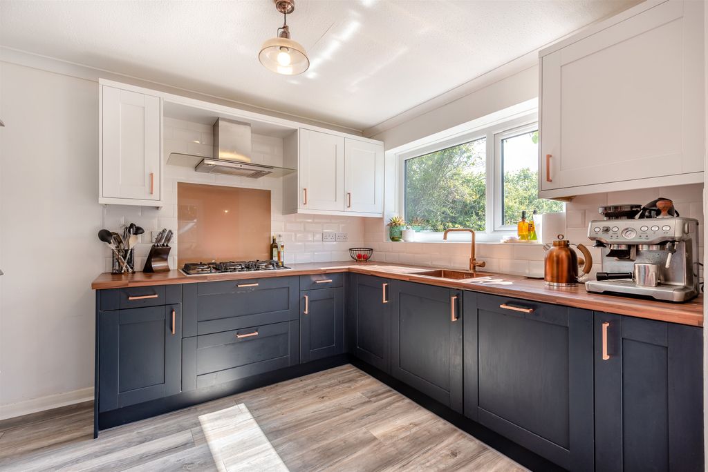 Additional image 7 of 3 bed end terrace house for saleRedwood Close, Bulwark, Chepstow, Monmouthshire NP16