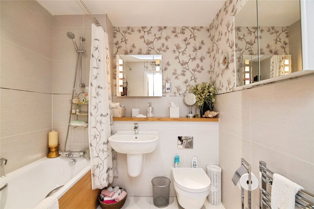 Additional image 17 of 2 bed flat for saleWoodland Drive, Great Alne, Alcester, Warwickshire B49
