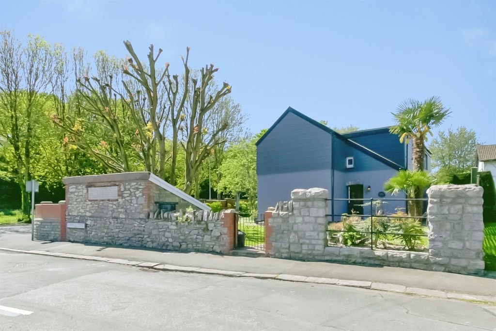 Additional image 5 of 4 bed detached house for saleBrock Street, Barry CF63
