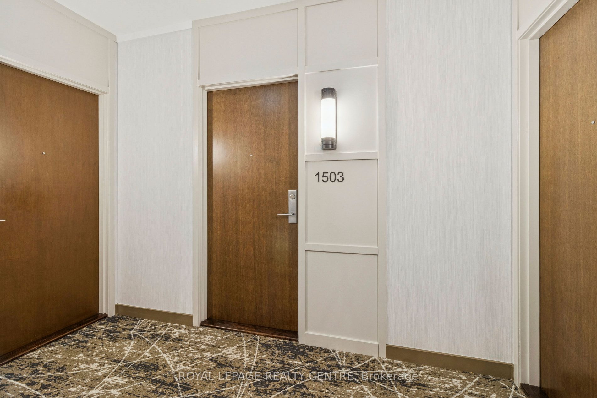 Additional image 5 of 1503-1055 Southdown Road, Mississauga, ON, L5J 0A3