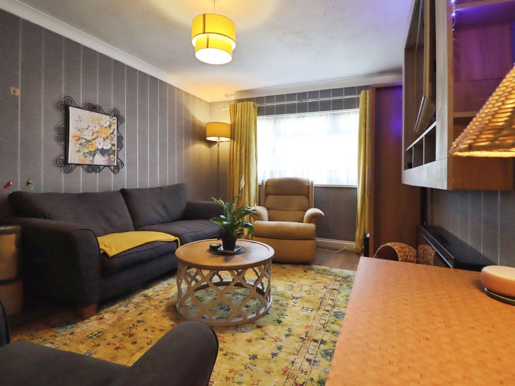 Additional image 9 of 2 bed maisonette for saleQuarry Crescent, Cardiff CF5