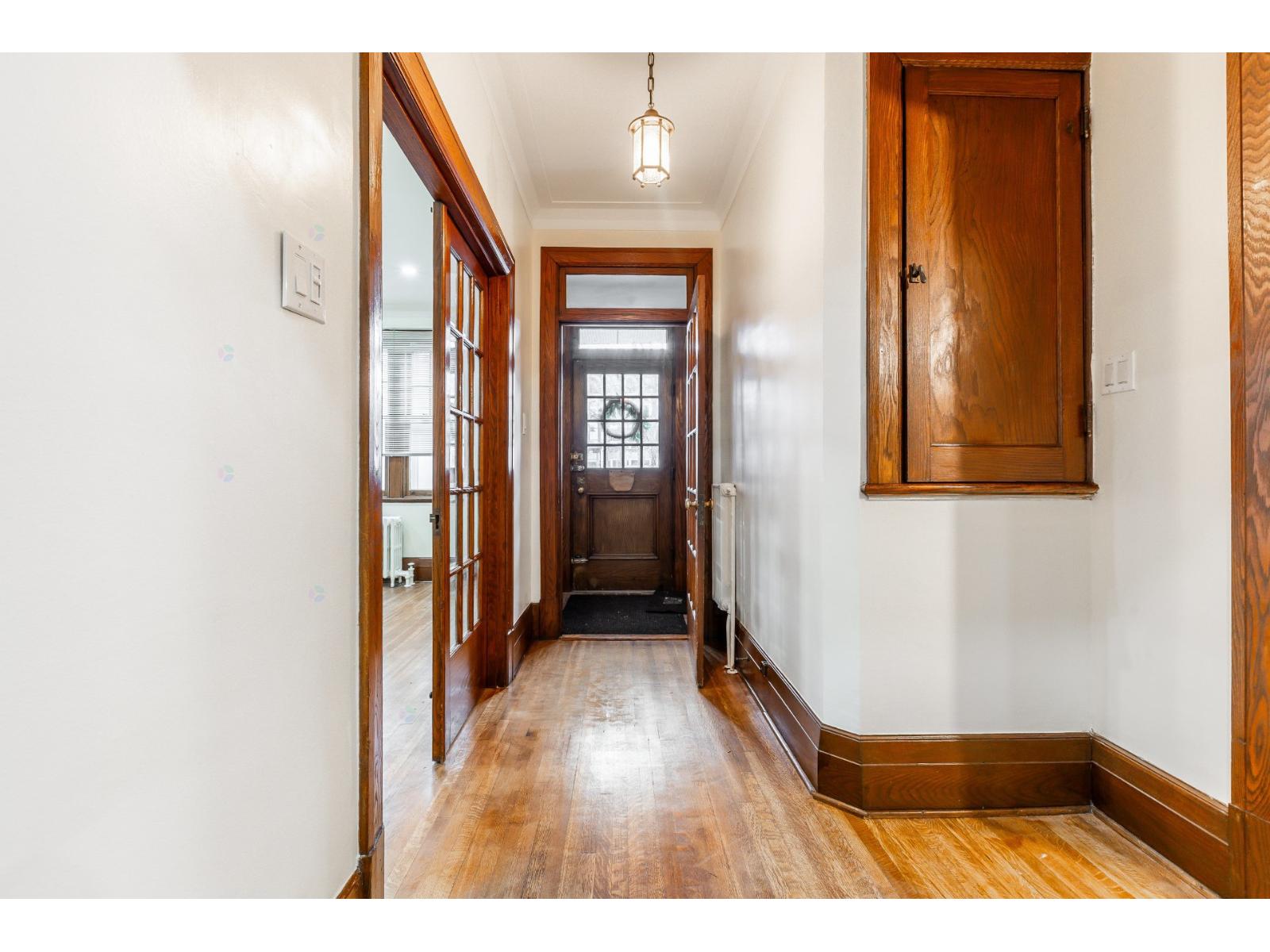 2257 Av. Hingston
