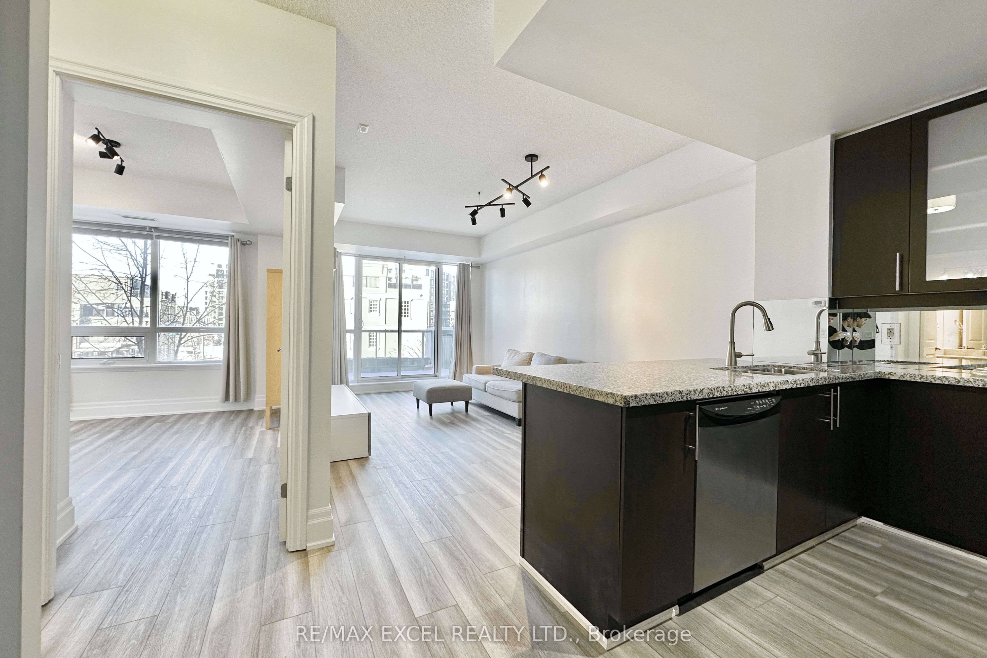 Additional image 5 of 316-57 Upper Duke Crescent, Markham, ON, L6G 0B7