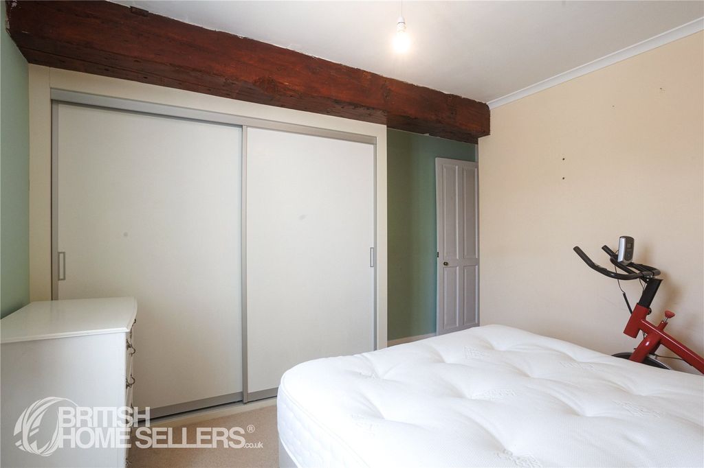 Additional image 8 of 2 bed flat for saleRamsgate Road, Louth, Lincolnshire LN11