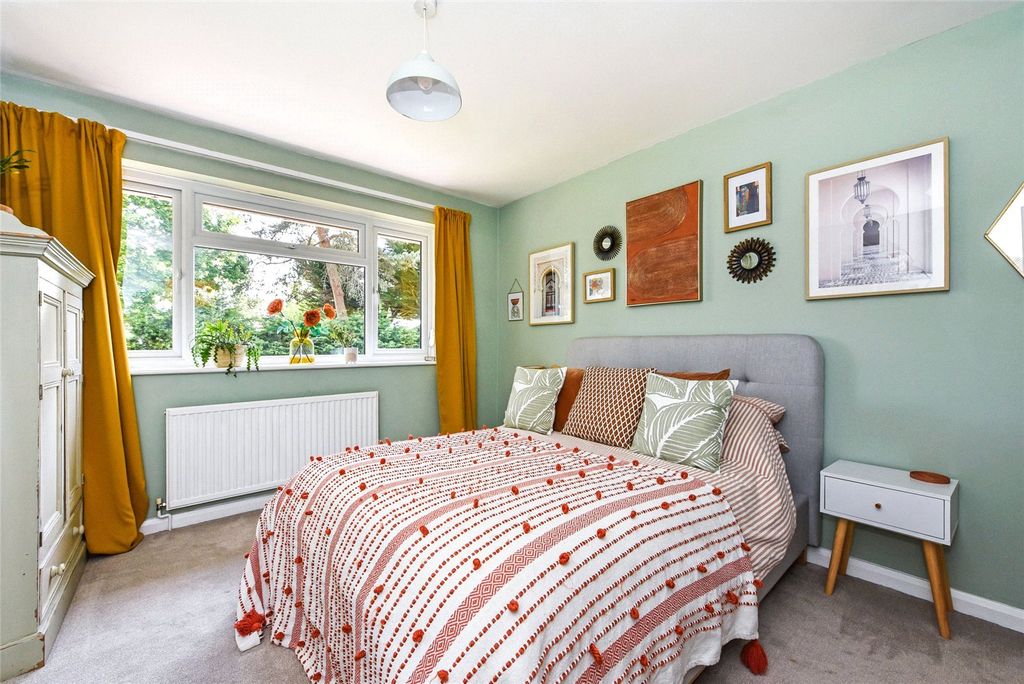 Additional image 10 of 5 bed detached house for saleHollybank Lane, Emsworth, Hampshire PO10