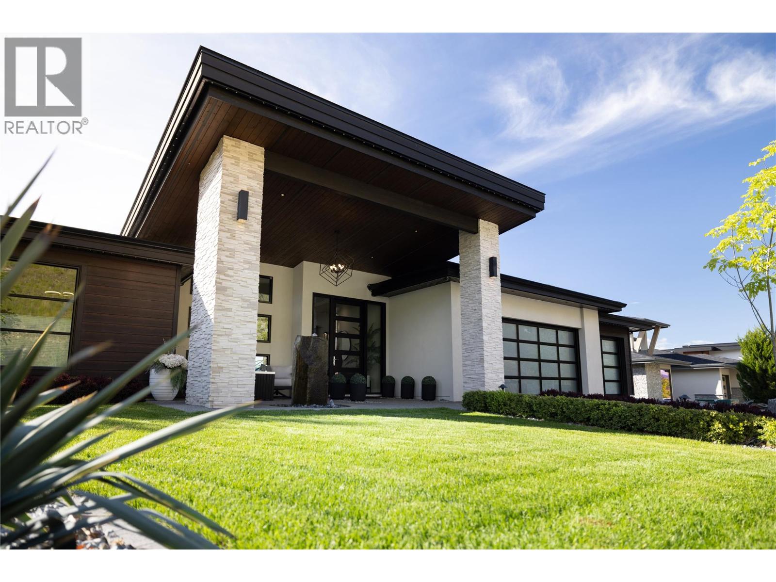 111-5650 The Edge Place, Kelowna, BC, V1W4L5