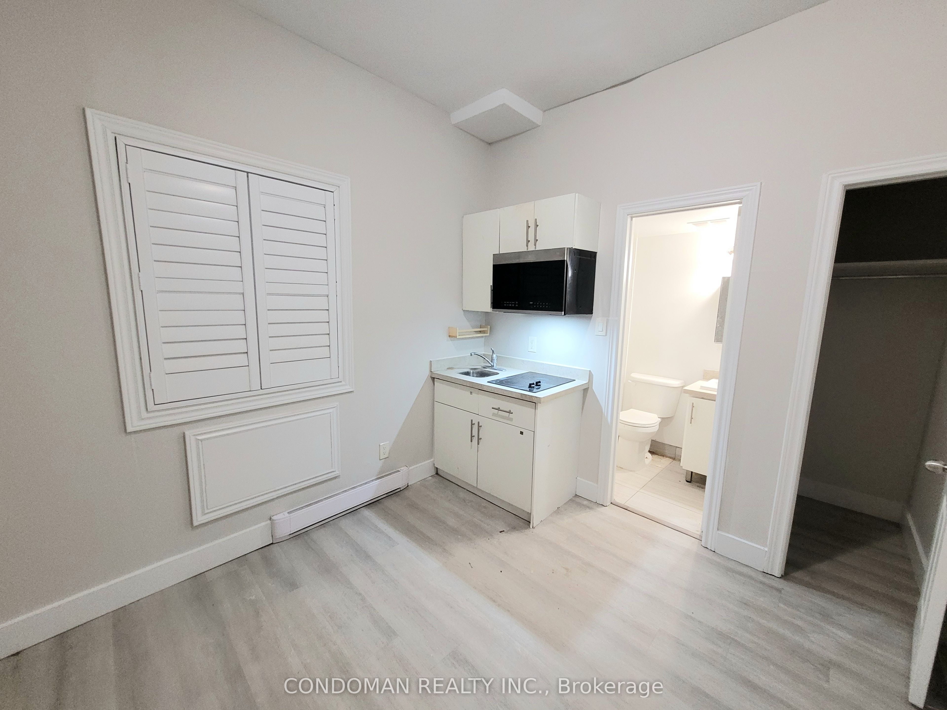Additional image 3 of 204-1371 King Street W, Toronto, ON, M6K 1H4