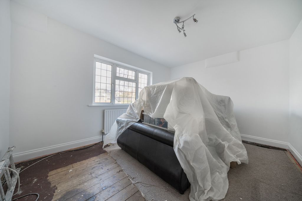 Additional image 12 of 3 bed detached house for saleBlendon Drive, Bexley DA5
