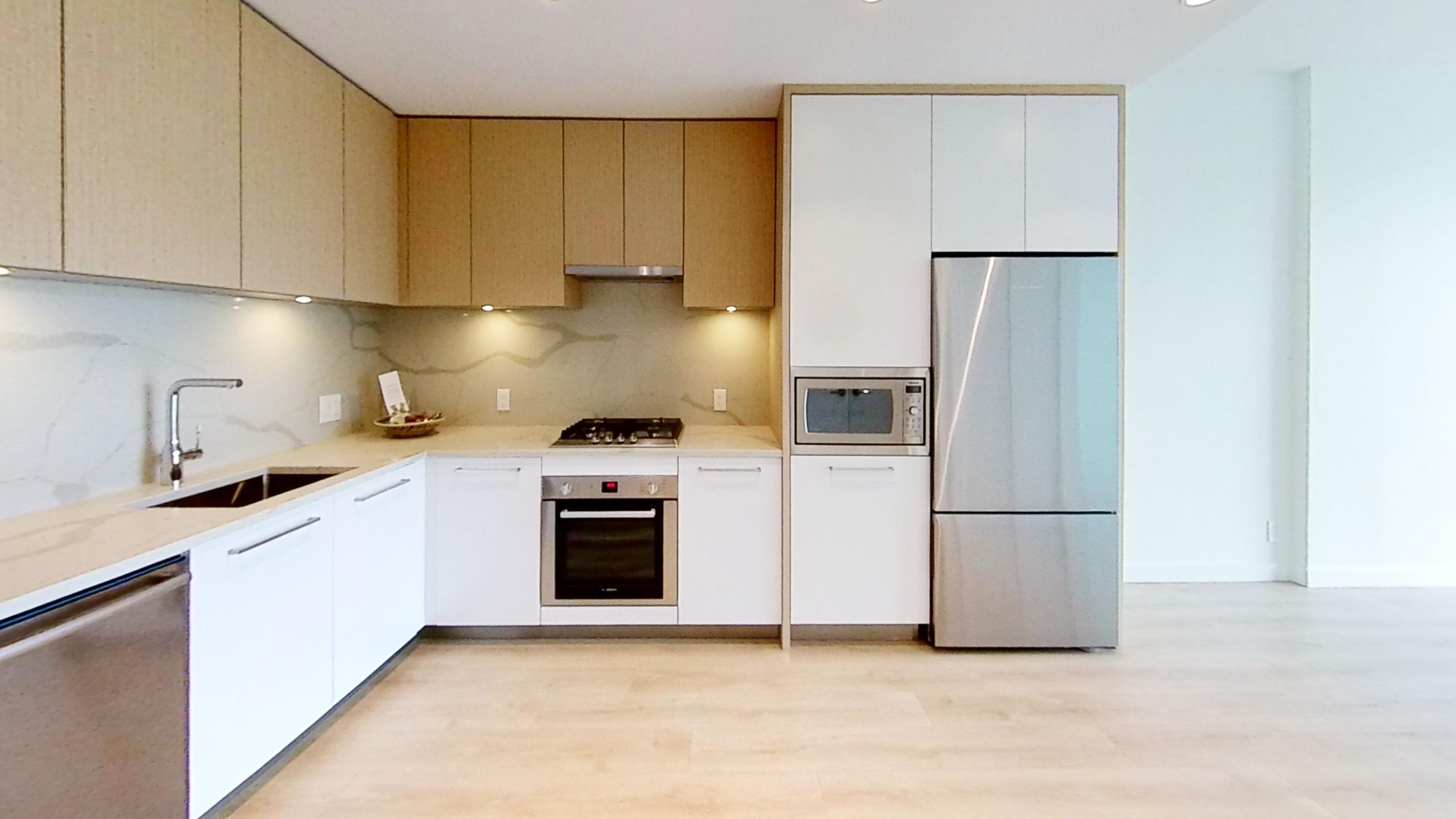 Additional image 2 of 9xx-567 Clarke Road, Burnaby, BC, V3J 0K7