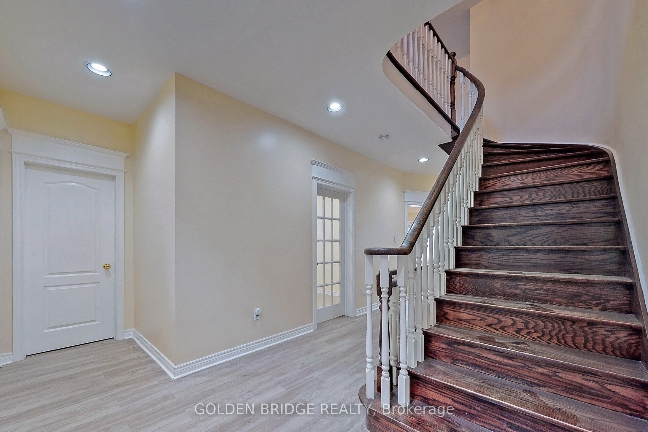 Additional image 3 of 150 Larratt Lane, Richmond Hill, ON, L4C 0E7