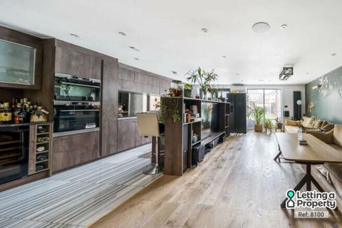 Canberra Road, London, Greater London SE7