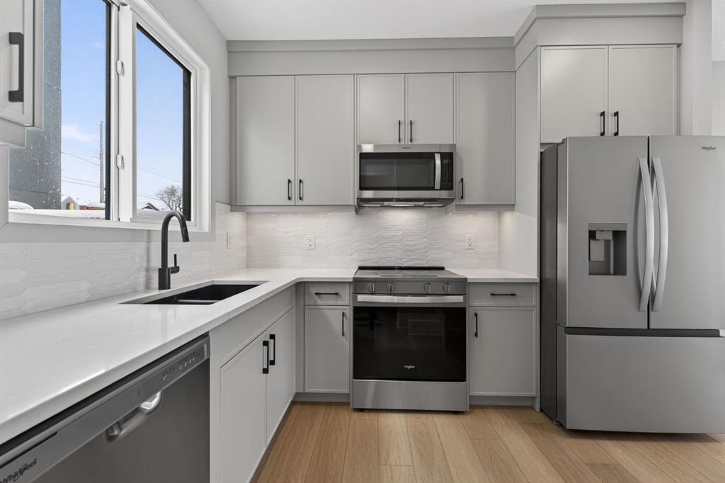 Additional image 6 of 645 53 Avenue SW, Calgary, AB, T2V0C2