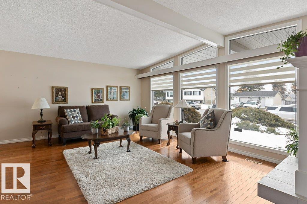 Additional image 2 of 9512 147 Avenue NW, Edmonton, AB, T5E2K6