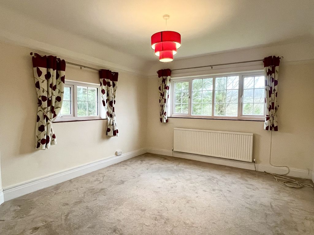Additional image 2 of 1 bed flat for sale72 The Lynch, Winscombe, North Somerset. BS25