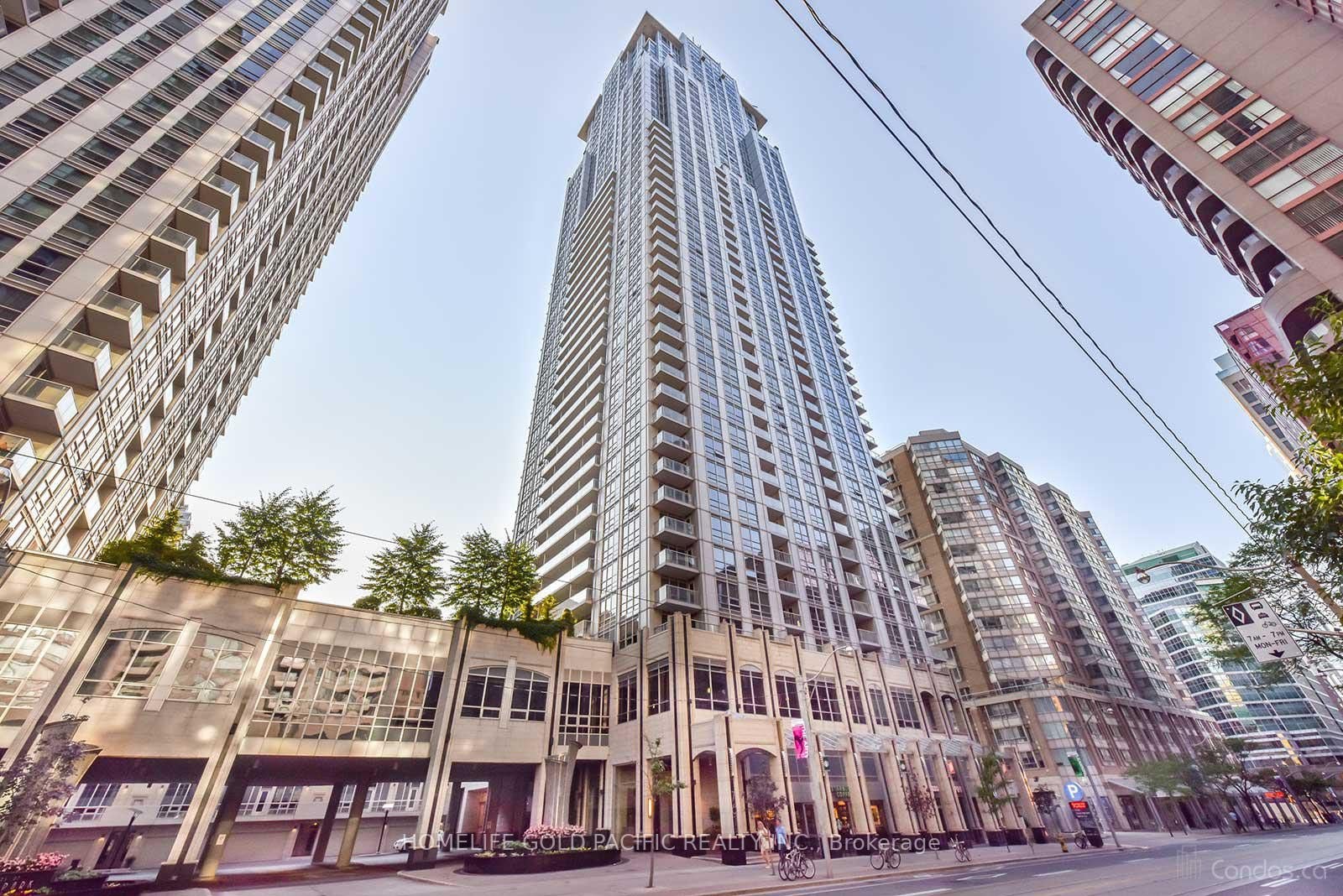 3504-761 Bay Street, Toronto, ON, M5G 2R2