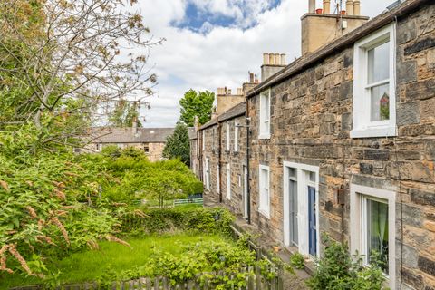 26 Shaw's Street, Edinburgh EH7