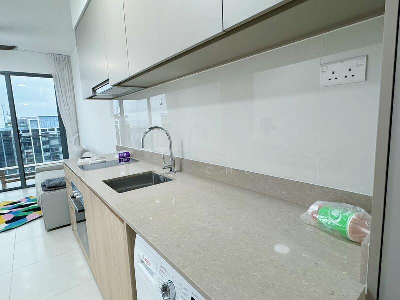 93 West Coast Vale photo 2
